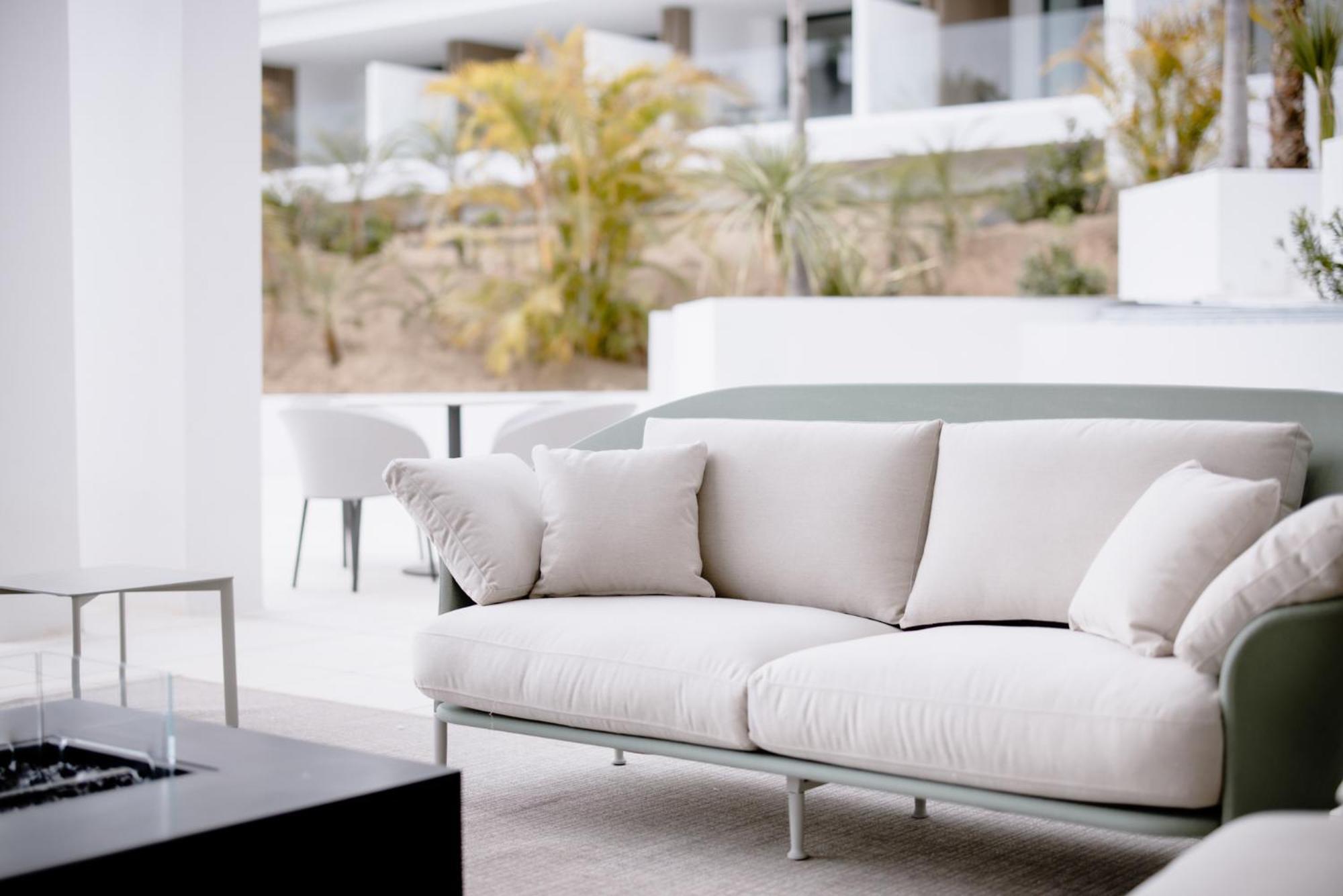 The Flag Hotel Marbella, Estepona Adult Recommended Exterior photo
